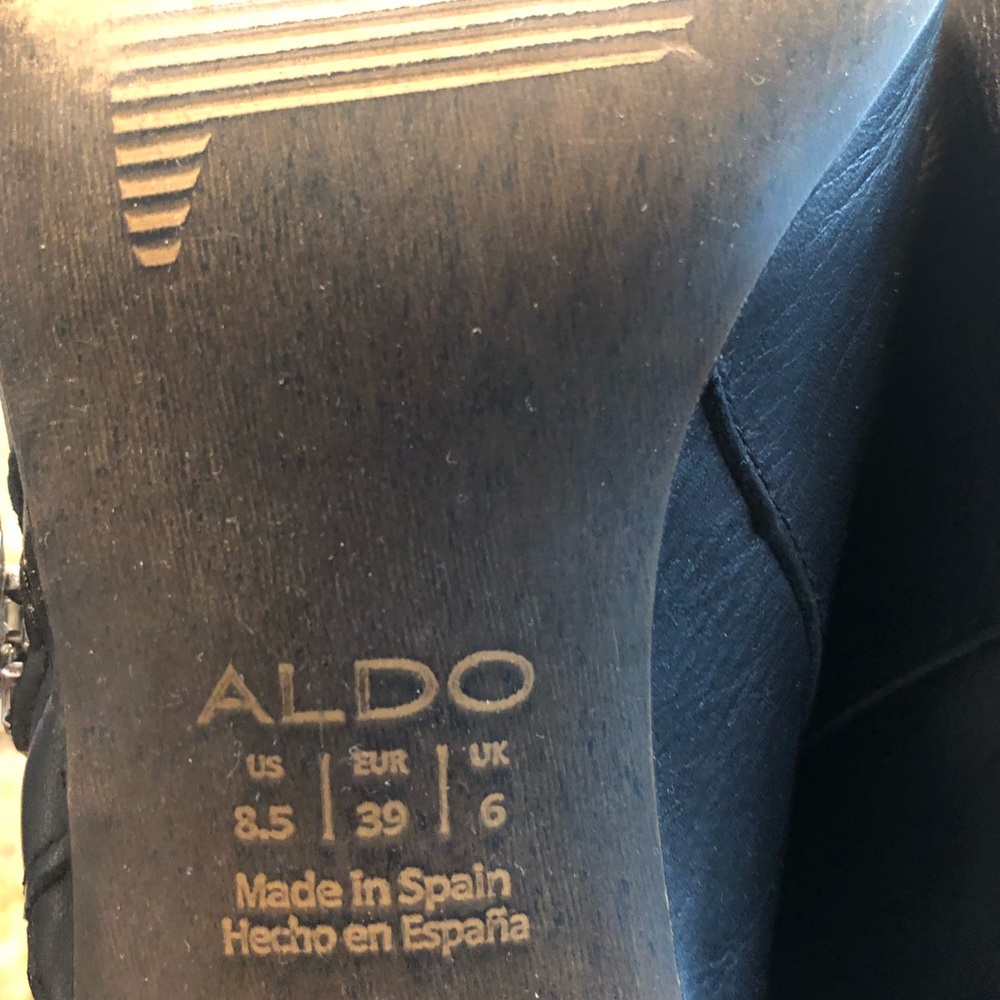 Aldo - Picture 4 of 4